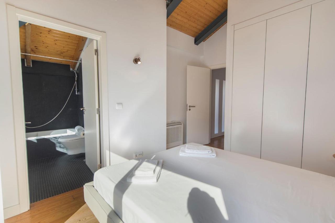 Bairro Alto Stunning Flat With Balcony By Lovelystay Lizbona Zewnętrze zdjęcie