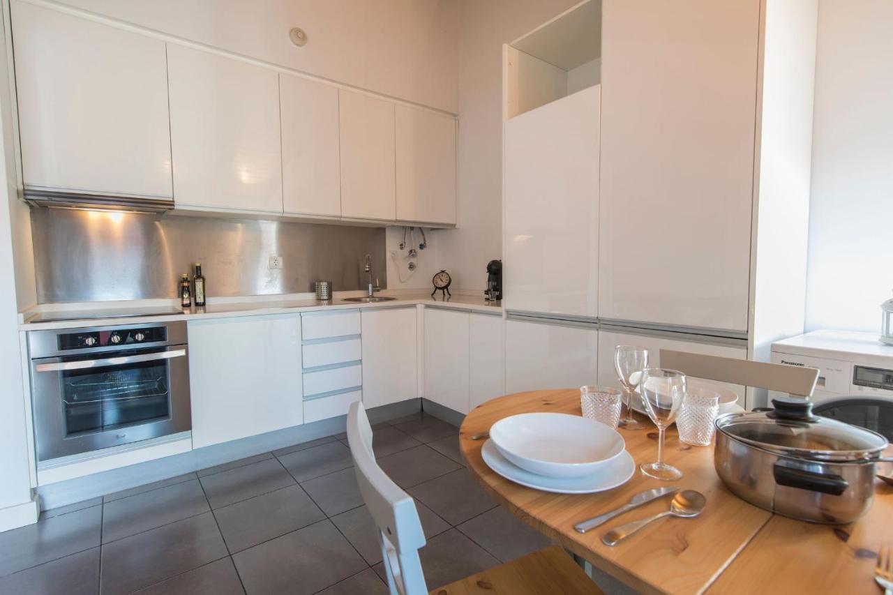 Bairro Alto Stunning Flat With Balcony By Lovelystay Lizbona Zewnętrze zdjęcie