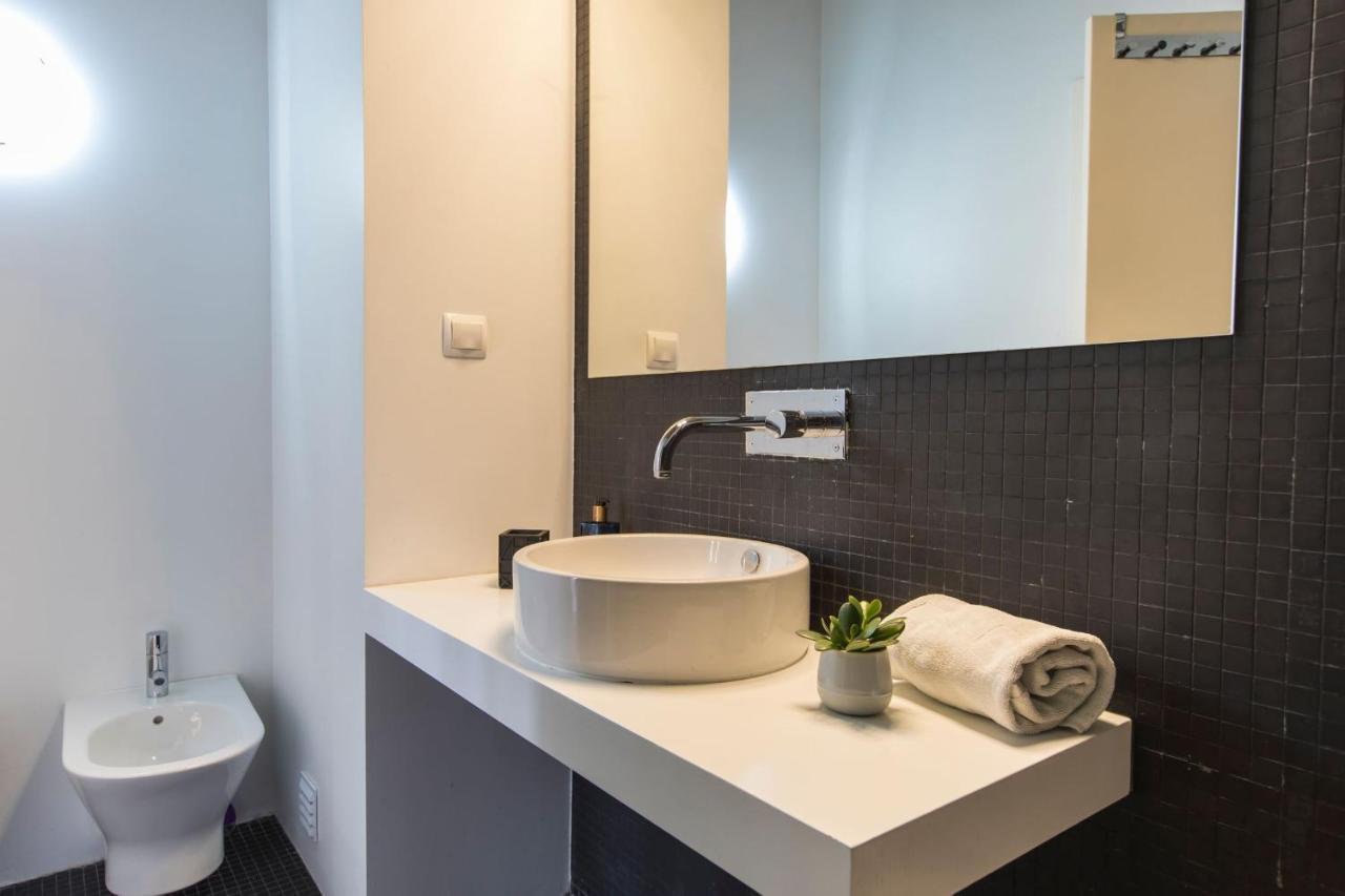 Bairro Alto Stunning Flat With Balcony By Lovelystay Lizbona Zewnętrze zdjęcie